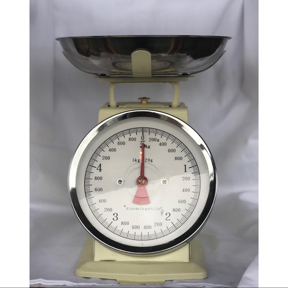 Kitchen Scale - Picture 2 of 6